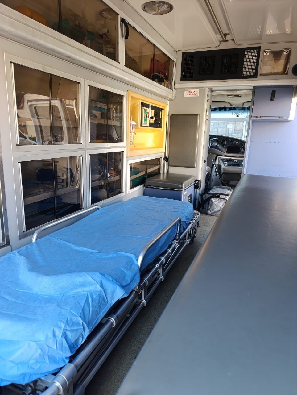 Interior de la ambulancia VitalSupportFS